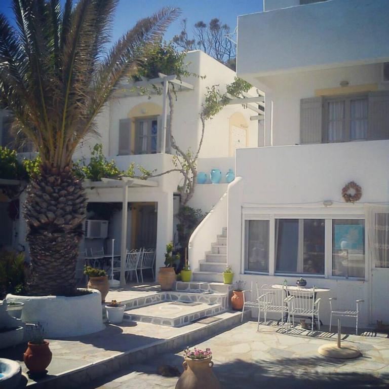 Vrohaki Studios & Rooms Piso Livadi Bagian luar foto